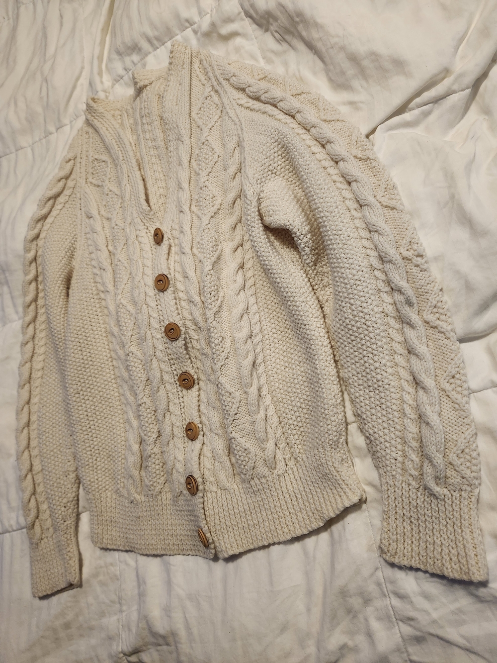 HANDMADE Cable Knit Button-Front Sweater Cardigan - Picture 4 of 11
